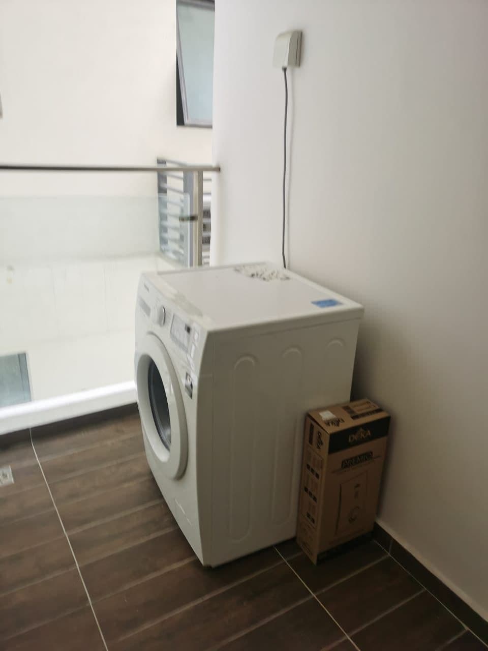 Condo Lovell @ Country Garden Danga Bay 18