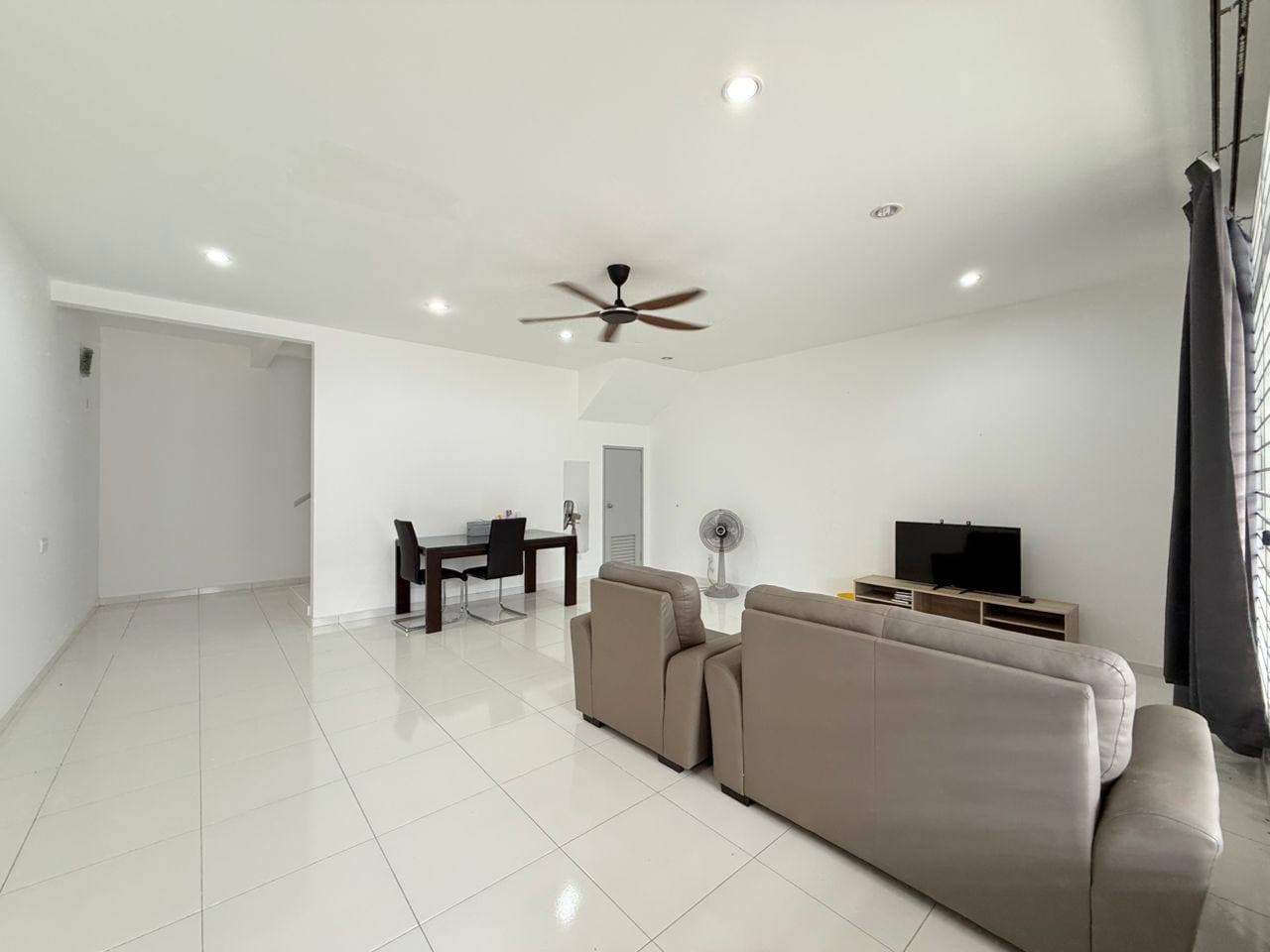 Double Storey Terrace Zon 7 Bukit Indah – photo 1