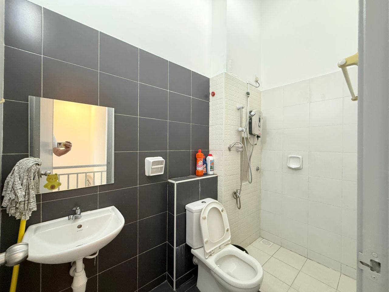 Double Storey Terrace Zon 7 Bukit Indah 11