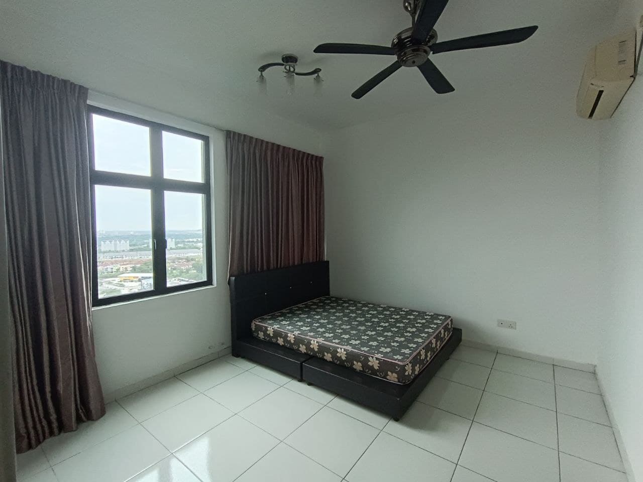 1+1 Bedroom Bukit Indah 3