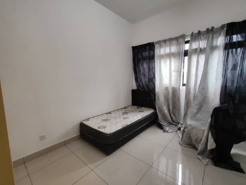 Condominium Meridin Medini 12