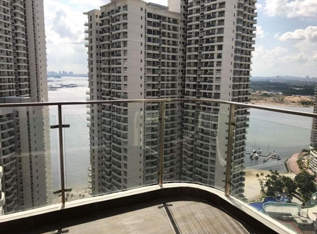 Condo Bay Point @ Country Garden Danga Bay – photo 1