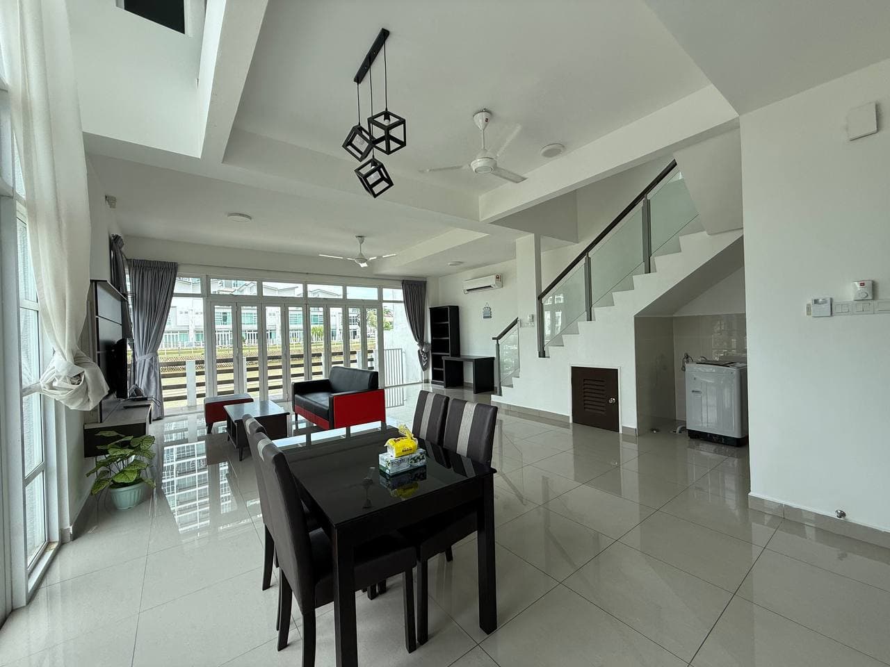 Three Storey Garden Link Endlot D'Lagoon Villa @ Taman Seri Austin
