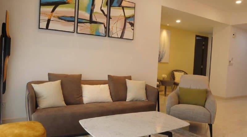 Condominium Permas 2