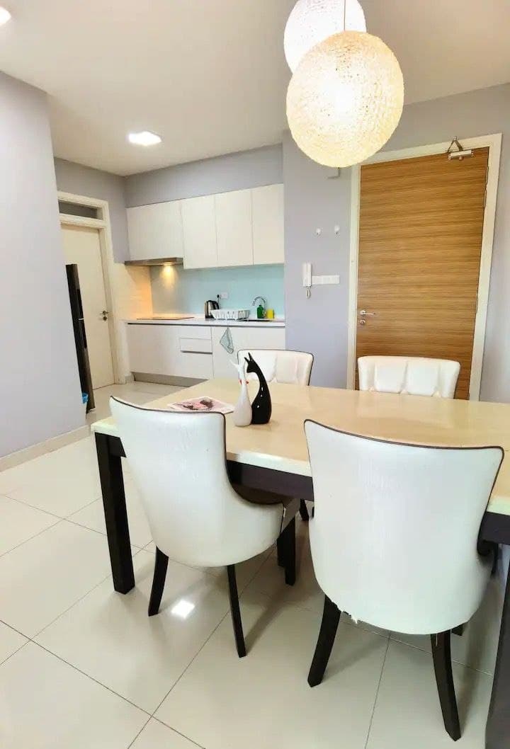 Apartment Puteri Harbour 4