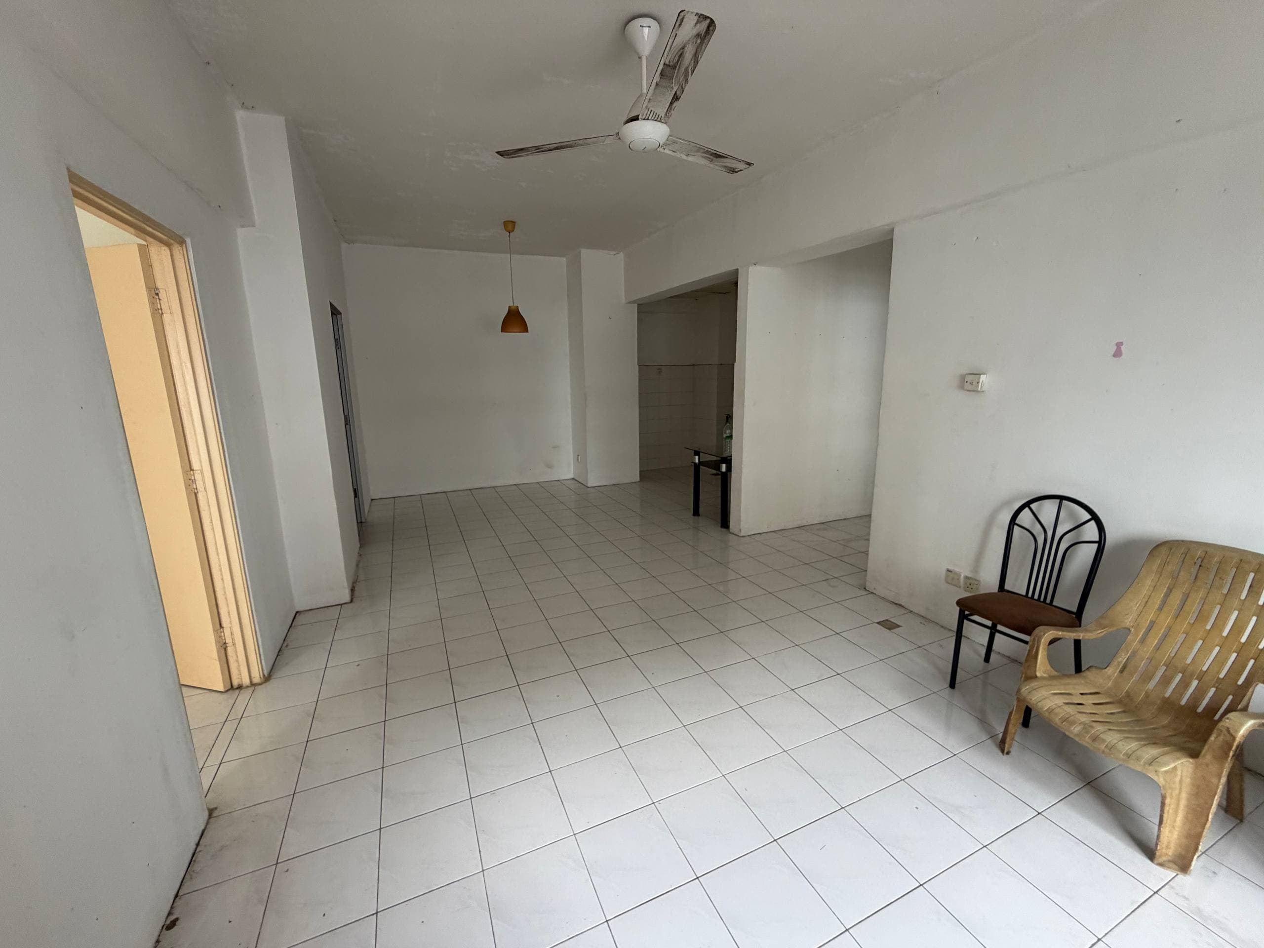 Apartment Larkin Utama 2