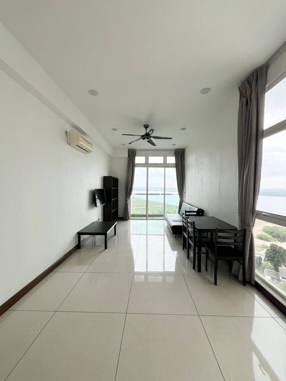 Condominium Paragon Residences – photo 1