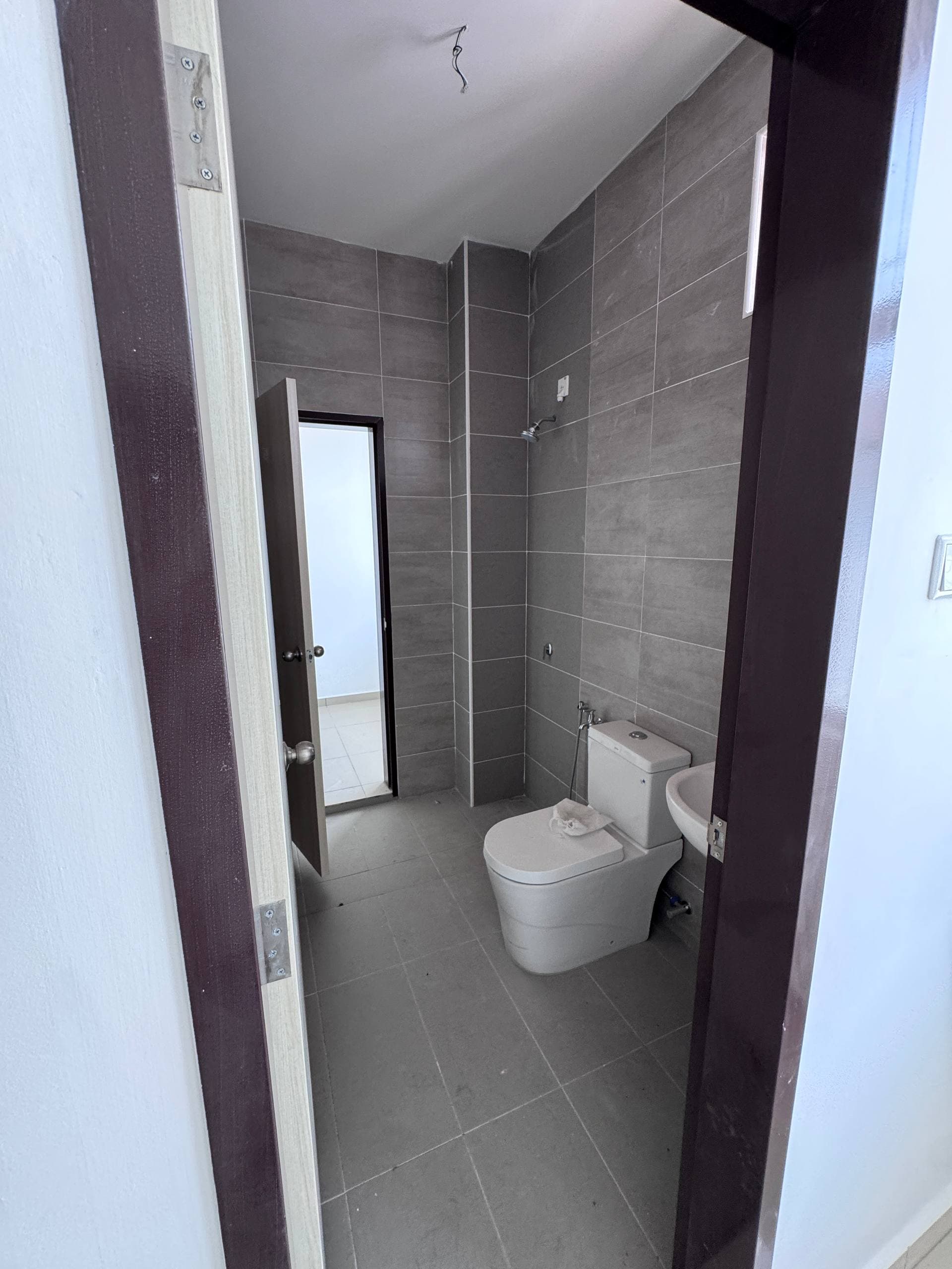 Double Storey Terrace House Bandar Layangkasa 9