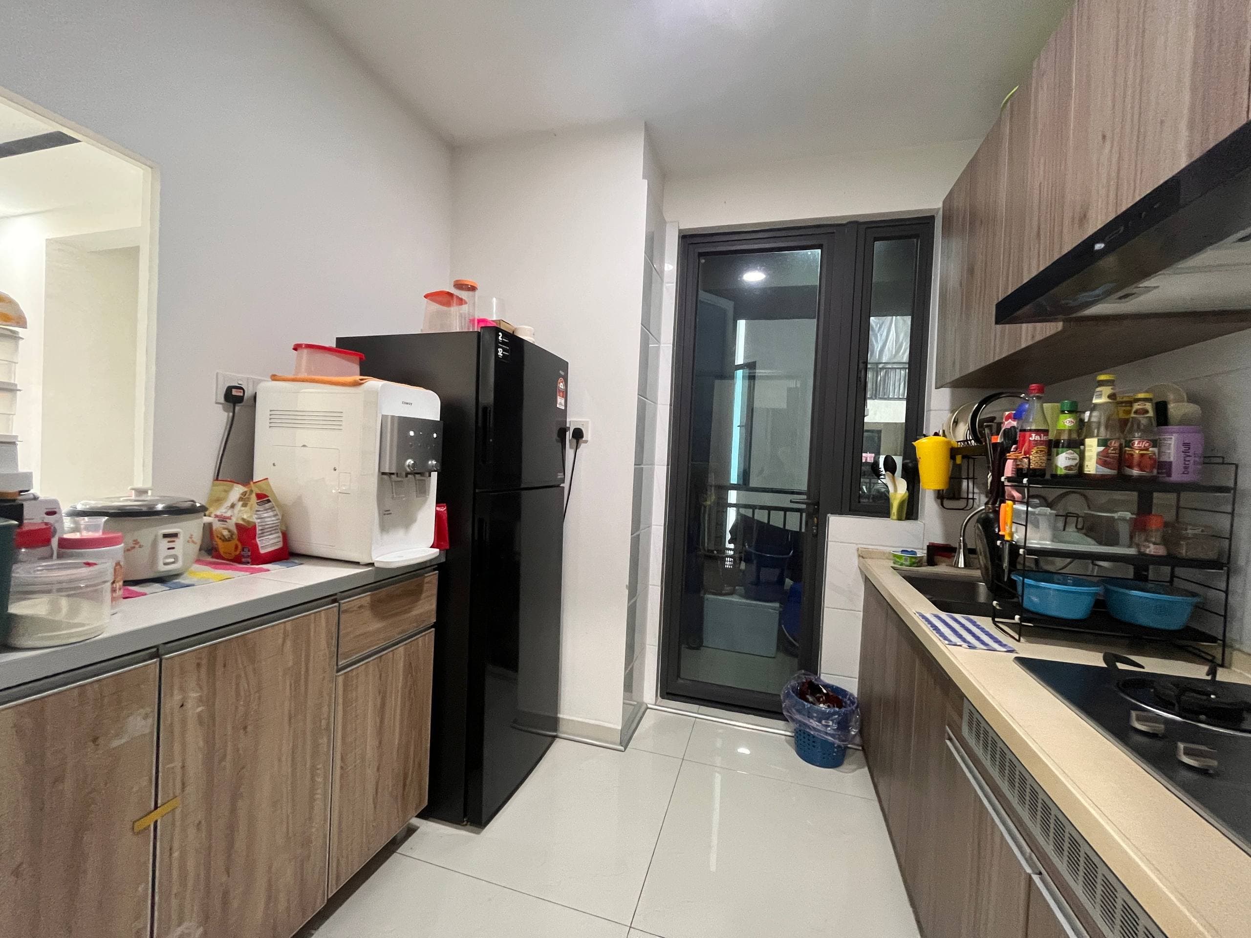 Service Apartment Laman Glasier 3