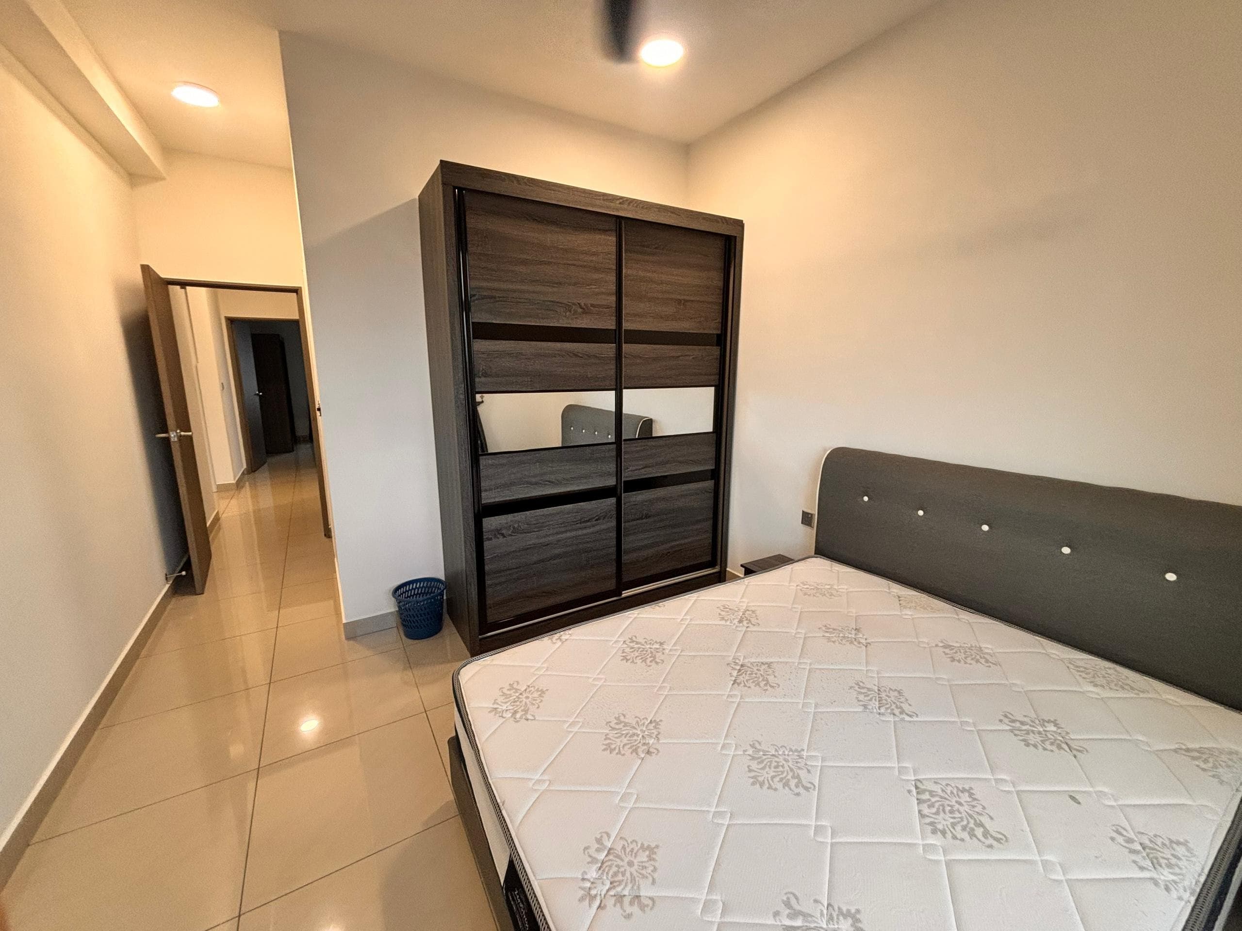 Condominium SKS Habitat Larkin 4