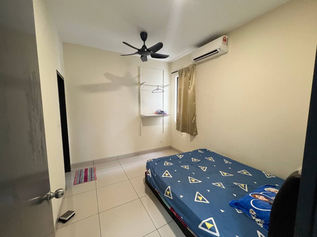 Double Storey Terrace Jalan Glenmarie 1/x 18