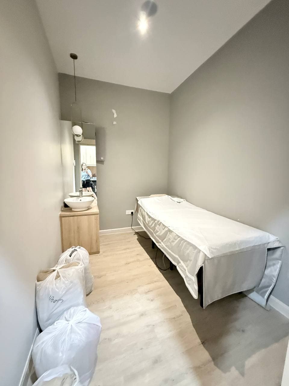 3 Storey Shop Lot Mount Austin 12