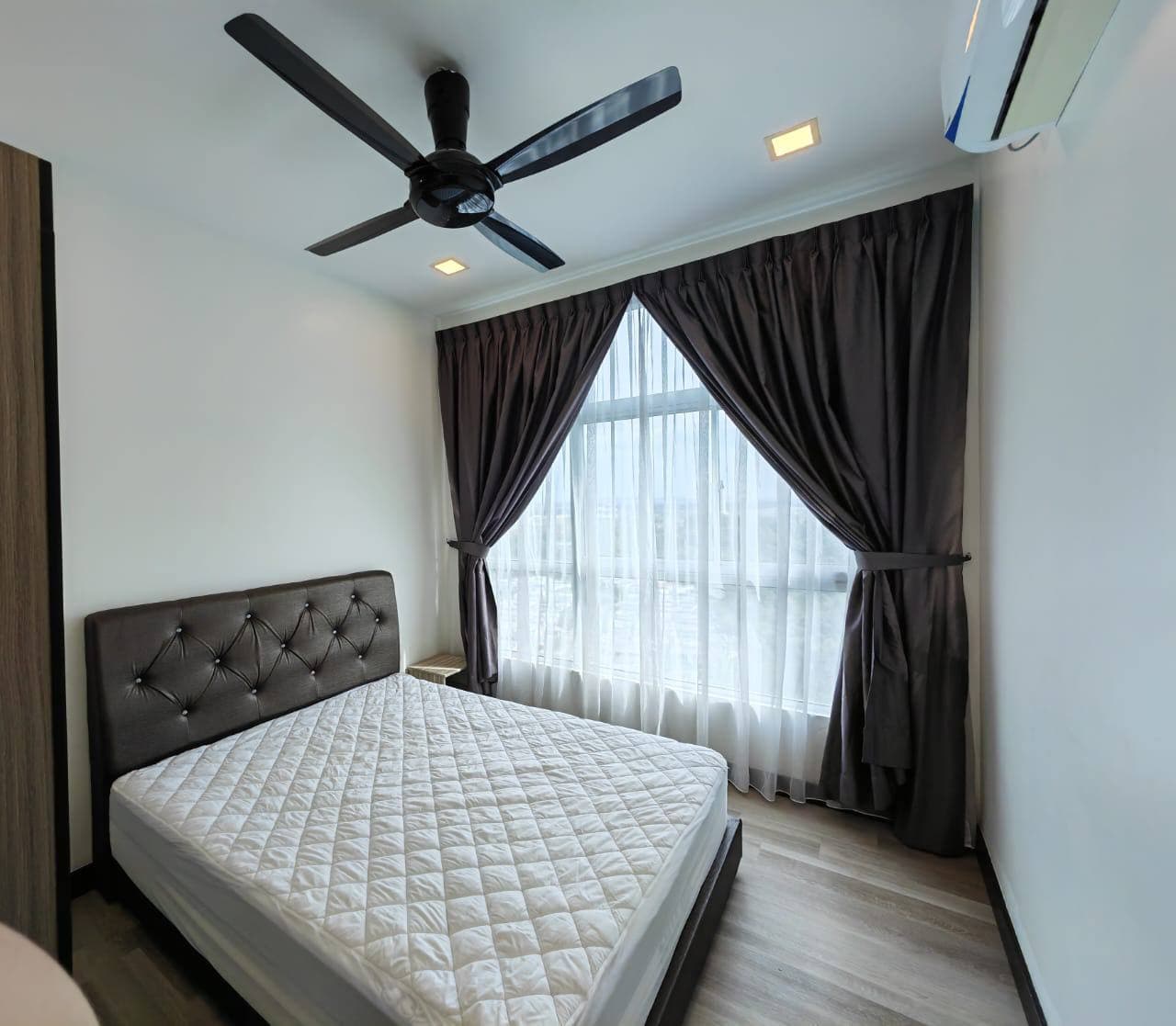 Service Apartment D Rich 14