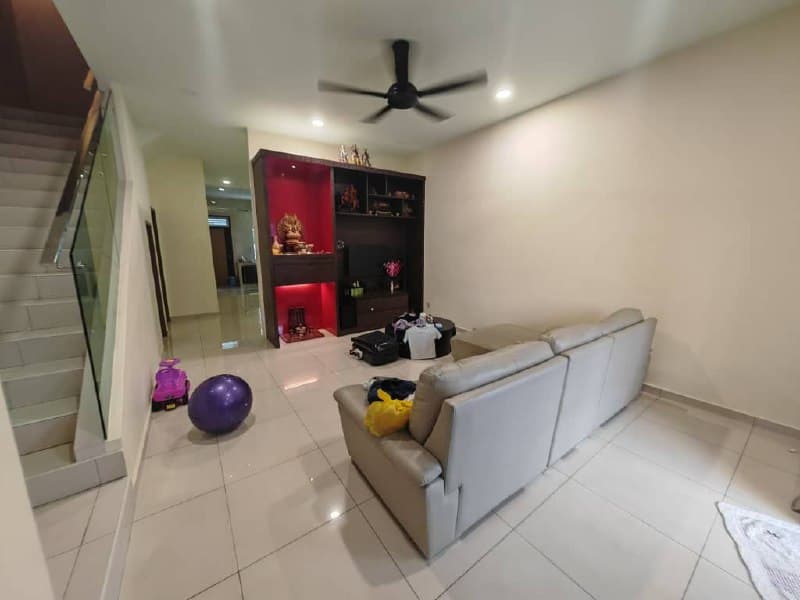 2-Storey Terraced House LA Garden Taman JP Perdana 6