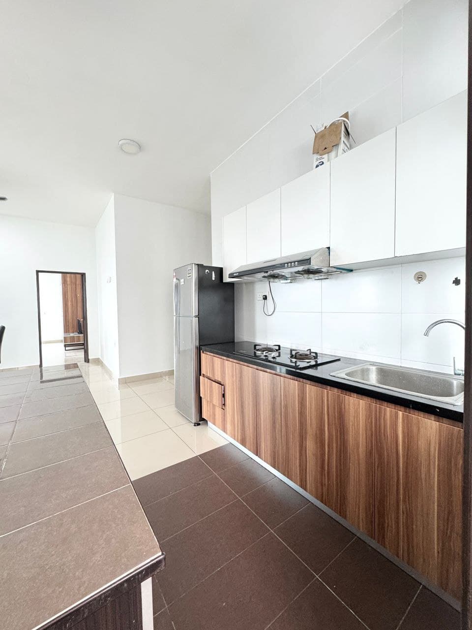 Apartment M Condominium Larkin 16