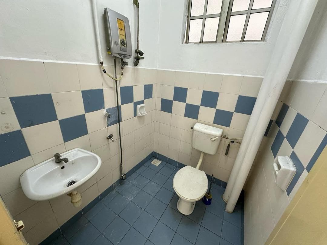 Apartment Permas Jaya 10