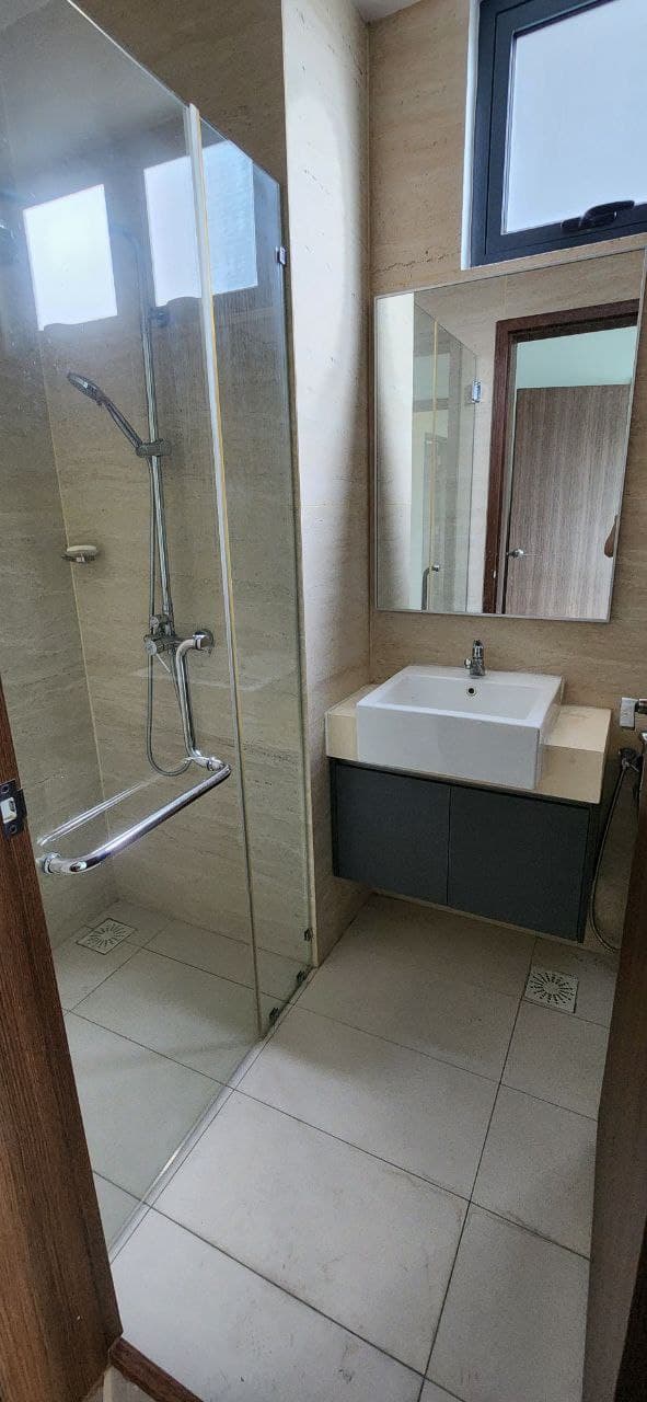 Type D Dual key Crescent Bay Suites 10