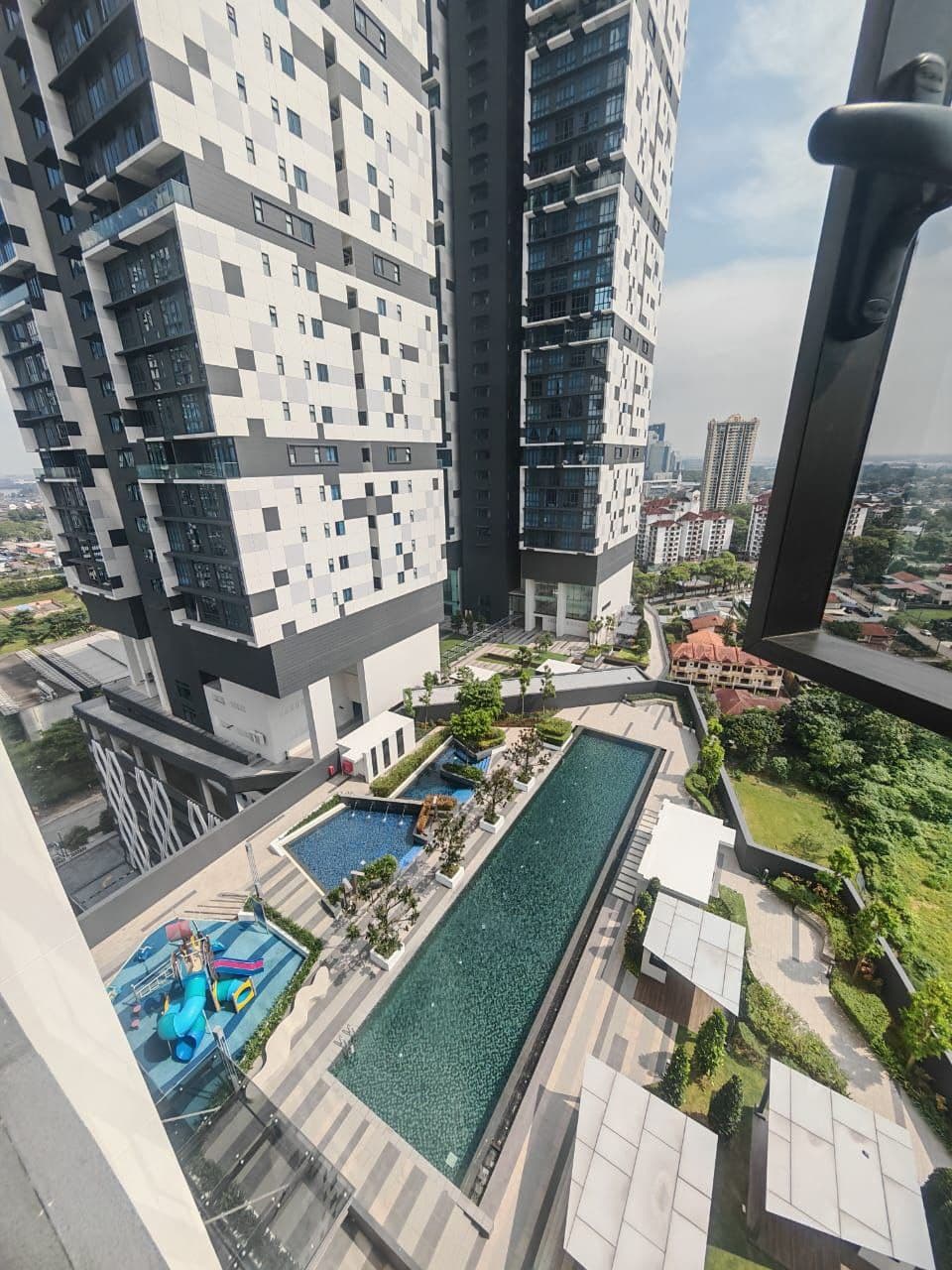 Condo Setia Sky 88 – photo 1