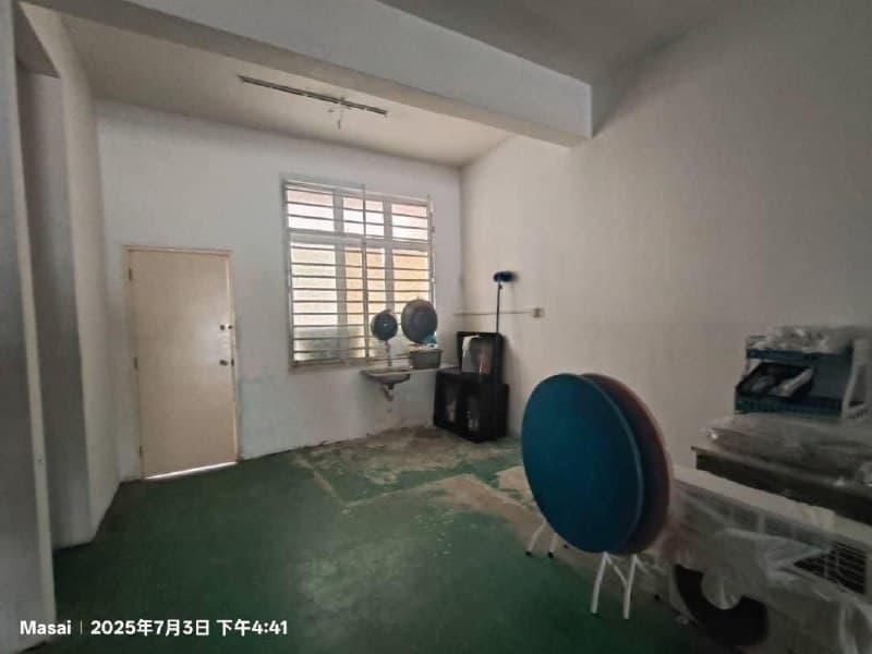 Double Storey Shop Office Taman Sierra Perdana 4