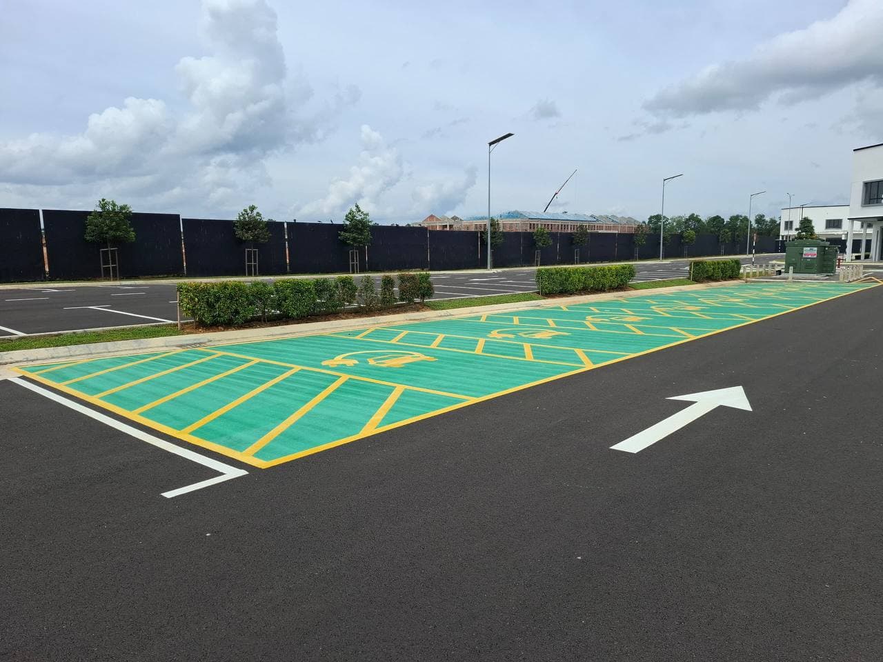 2-Storey Shoplot Eco Tropics (New) 8