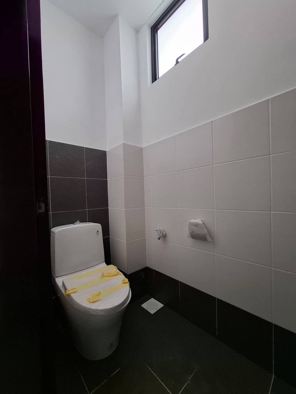 2-Storey Shoplot Eco Tropics (New) 10