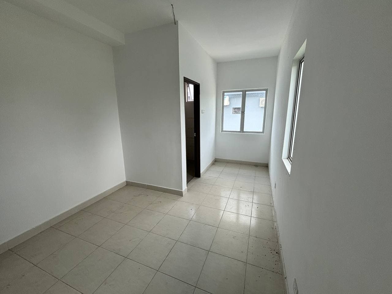 Double Storey Terrace Taman Nusa Damai 9