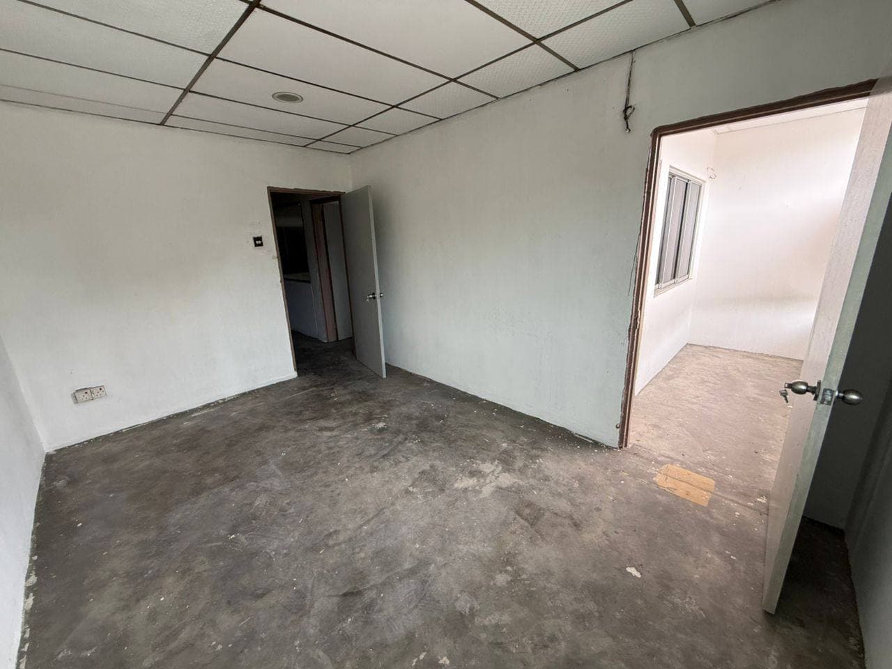 Shoplot Taman Tasek 7