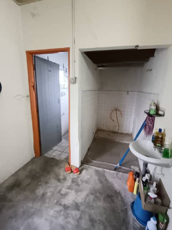 Shoplot Taman Tasek 13