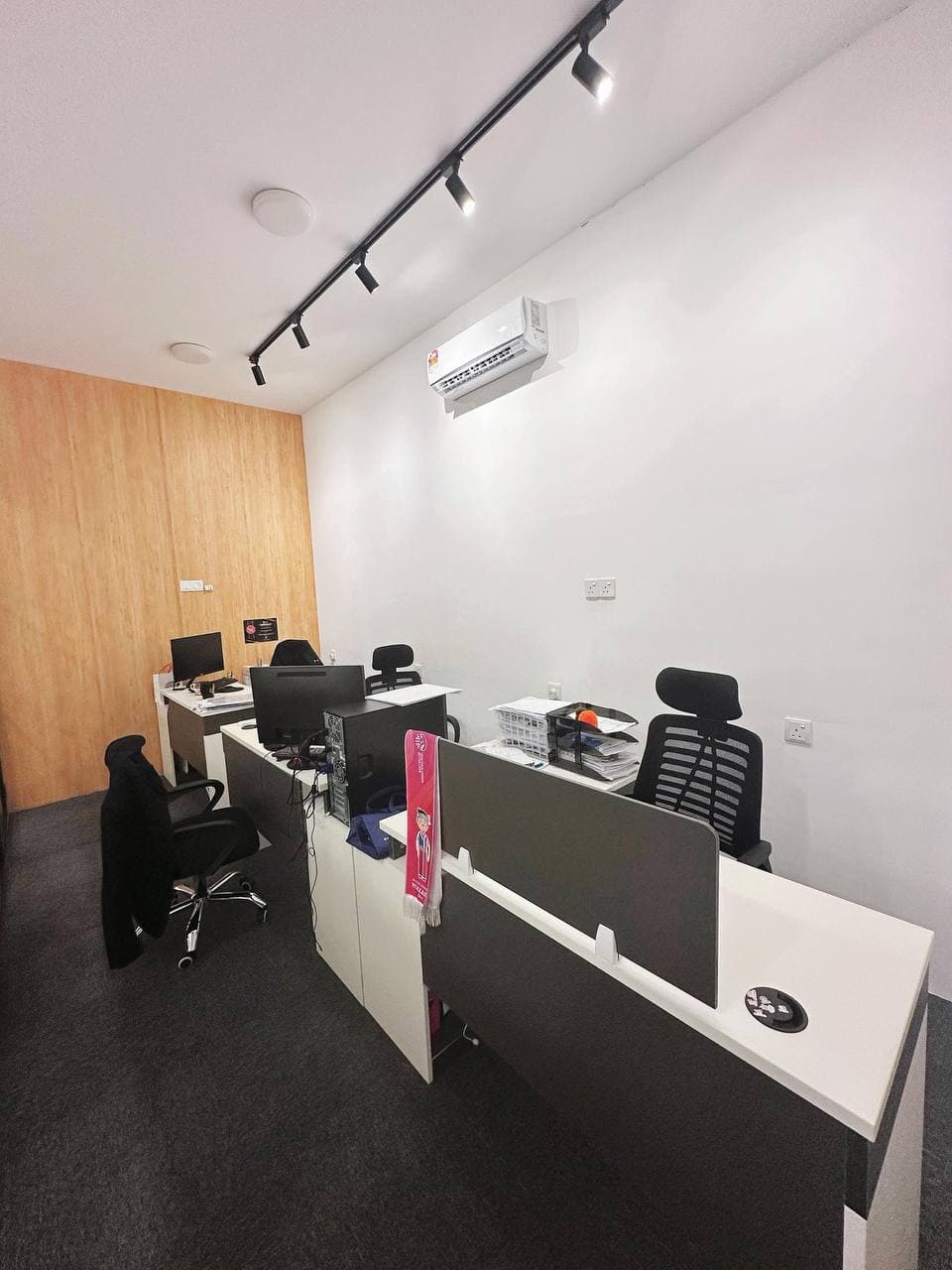 Shop Office 4-floor Eco Palladium 9