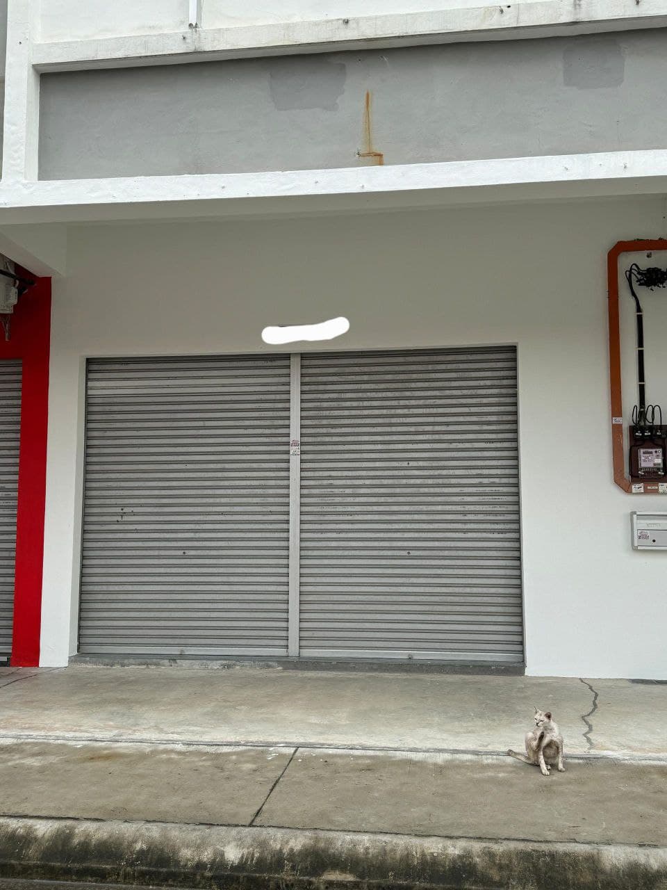 Single Storey Intermediate Shop Kiambang 3