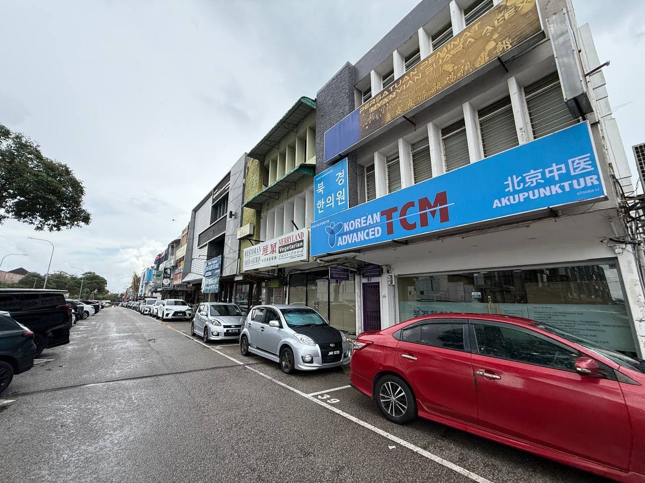 3-Storey Shoplot Taman Pelangi 3