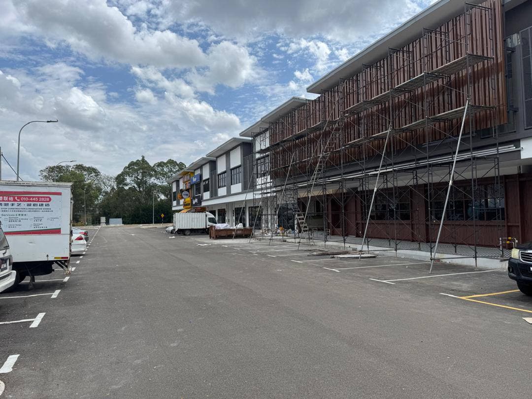 End-lot Shoplot (New) Kulai Batu 19 Jalan Rimbun 3