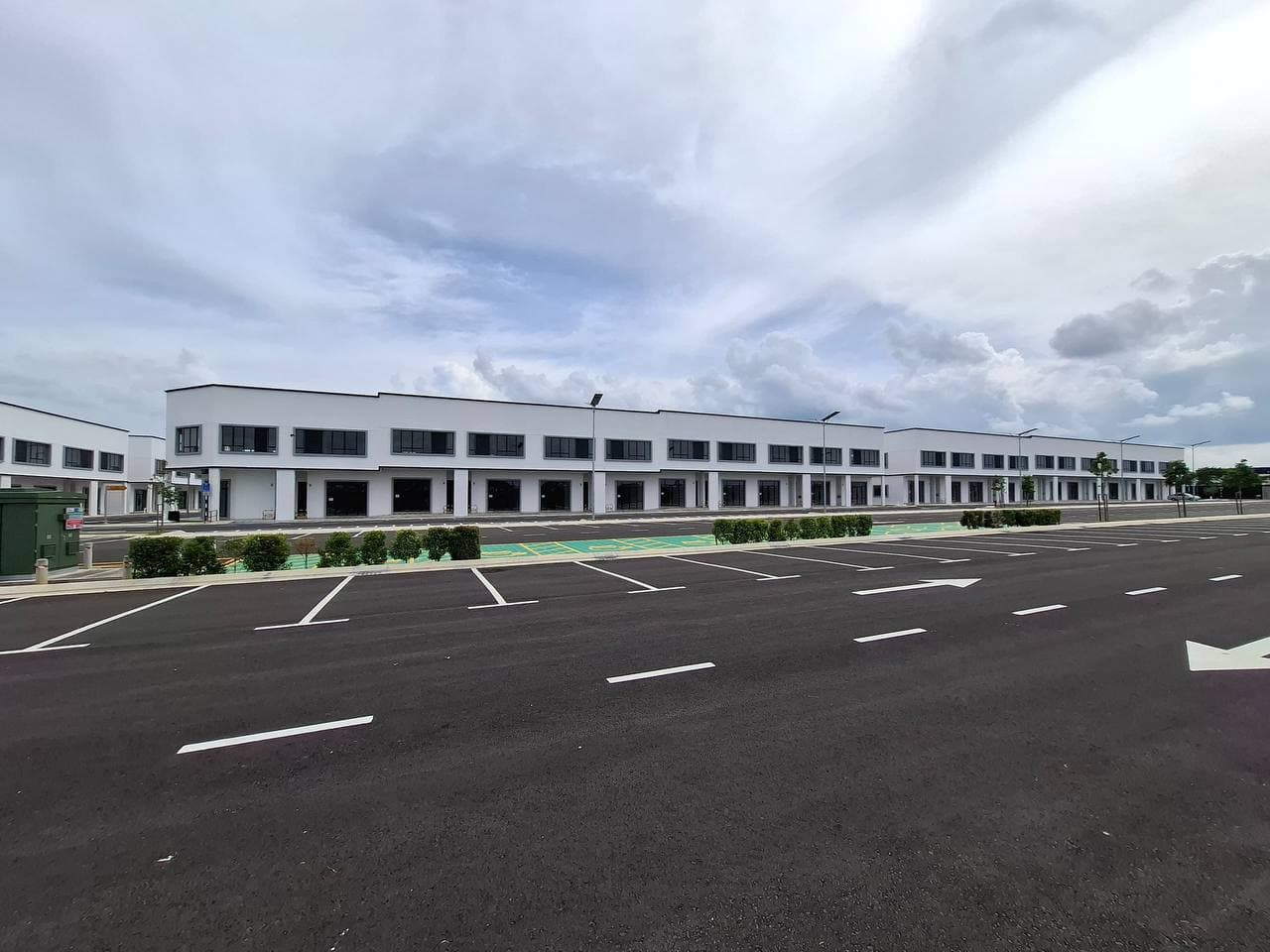 2storey shoplot Eco Tropic (New) – photo 1