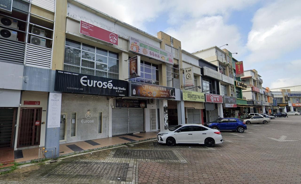 Double Storey Shoplot Taman Mount Austin 2