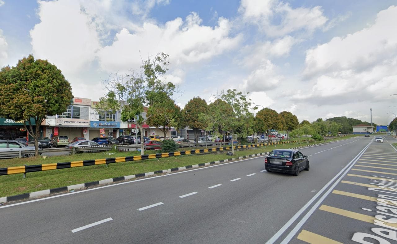 Double Storey Shoplot Bukit Dahlia 5