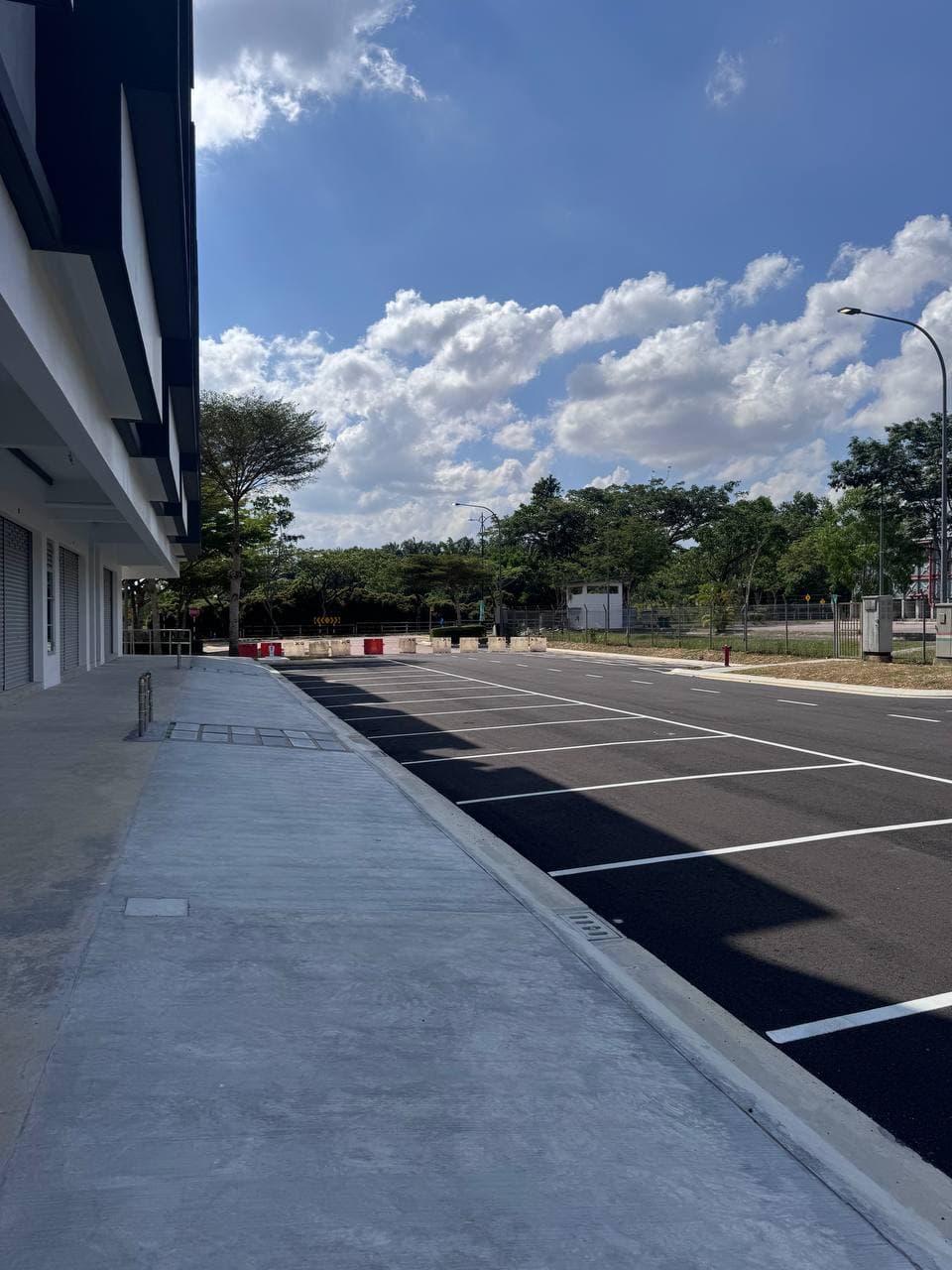 3 storey shoplot Adda Heights 5