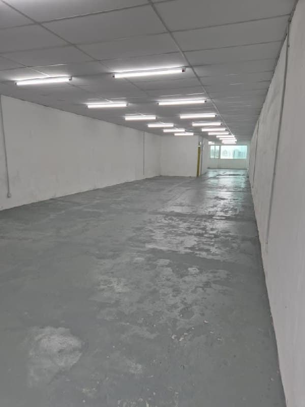 3 Storey Shoplot Nusa Bestari – photo 1