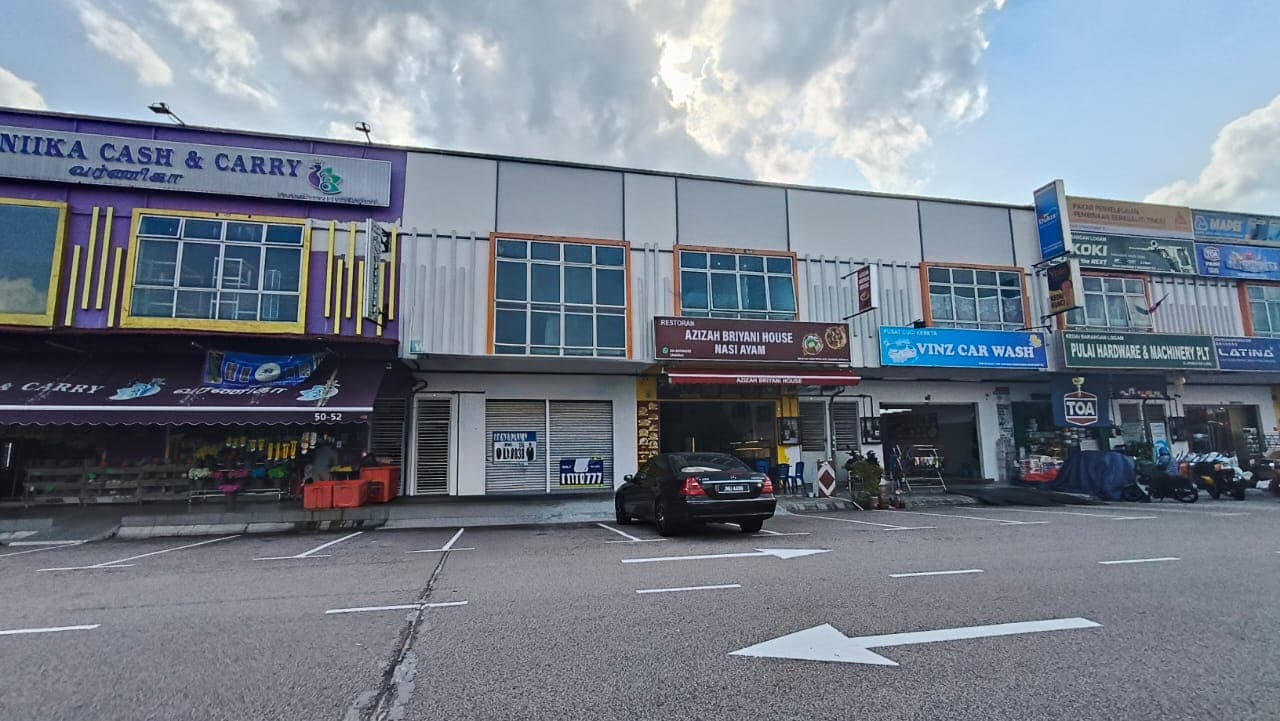 Double Storey shop lot Taman Mutiara Pulai – photo 1