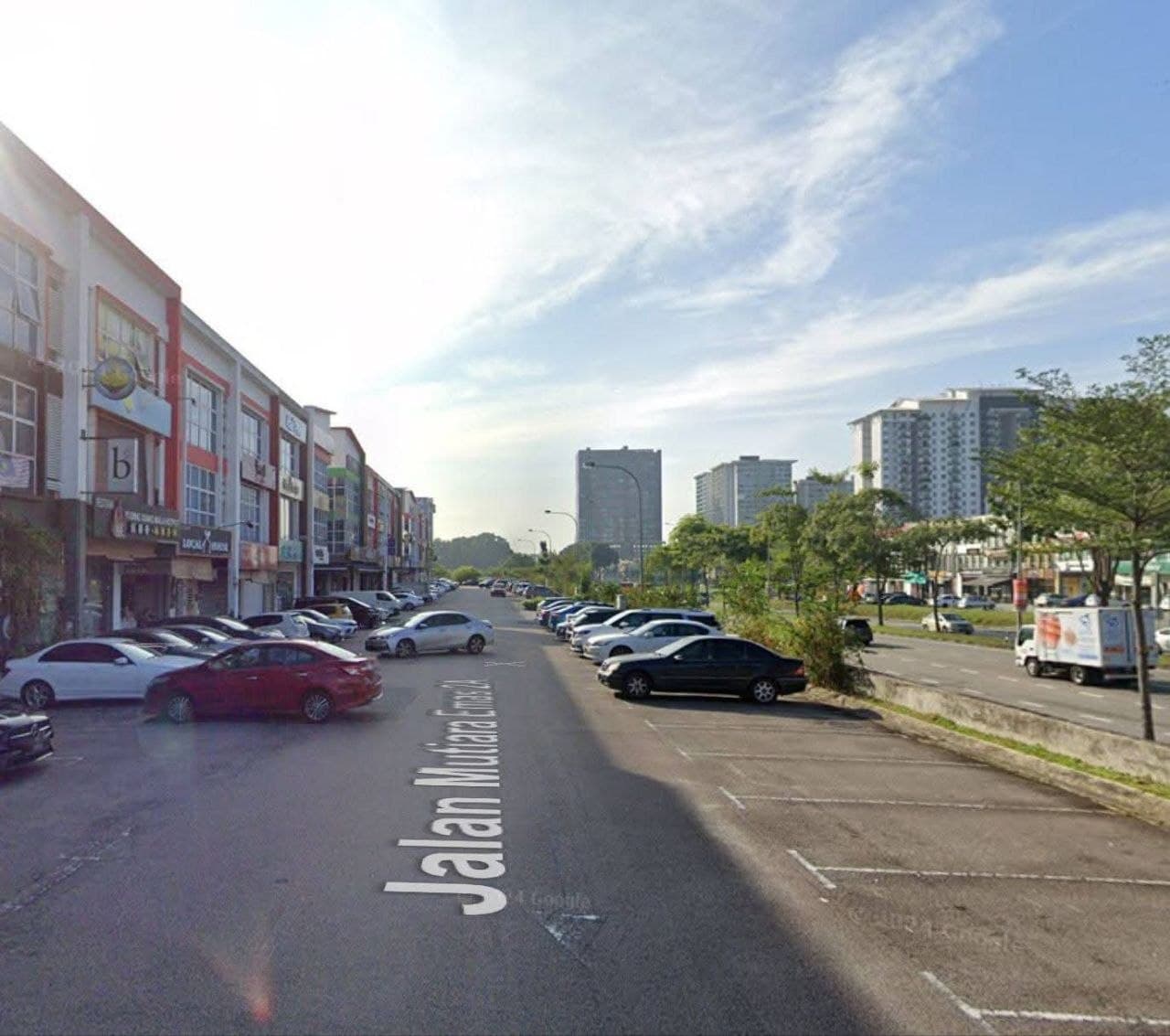 3 Sty Shoplot Taman Molek – photo 1