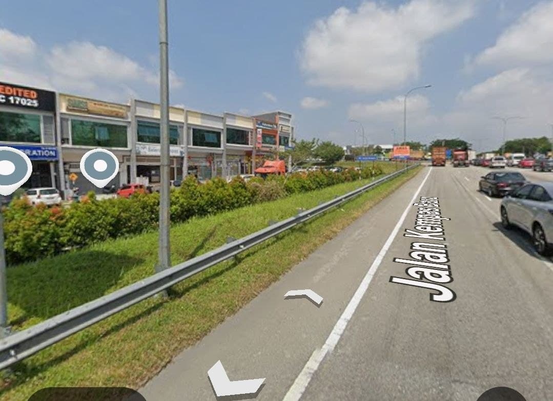 3-Storey Shoplot Setia Artiz – photo 1