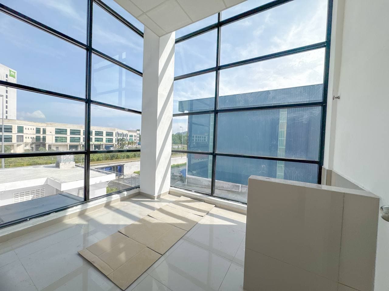 Single storey Detached Warehouse with Mezzanine Floor Gelang Patah 11