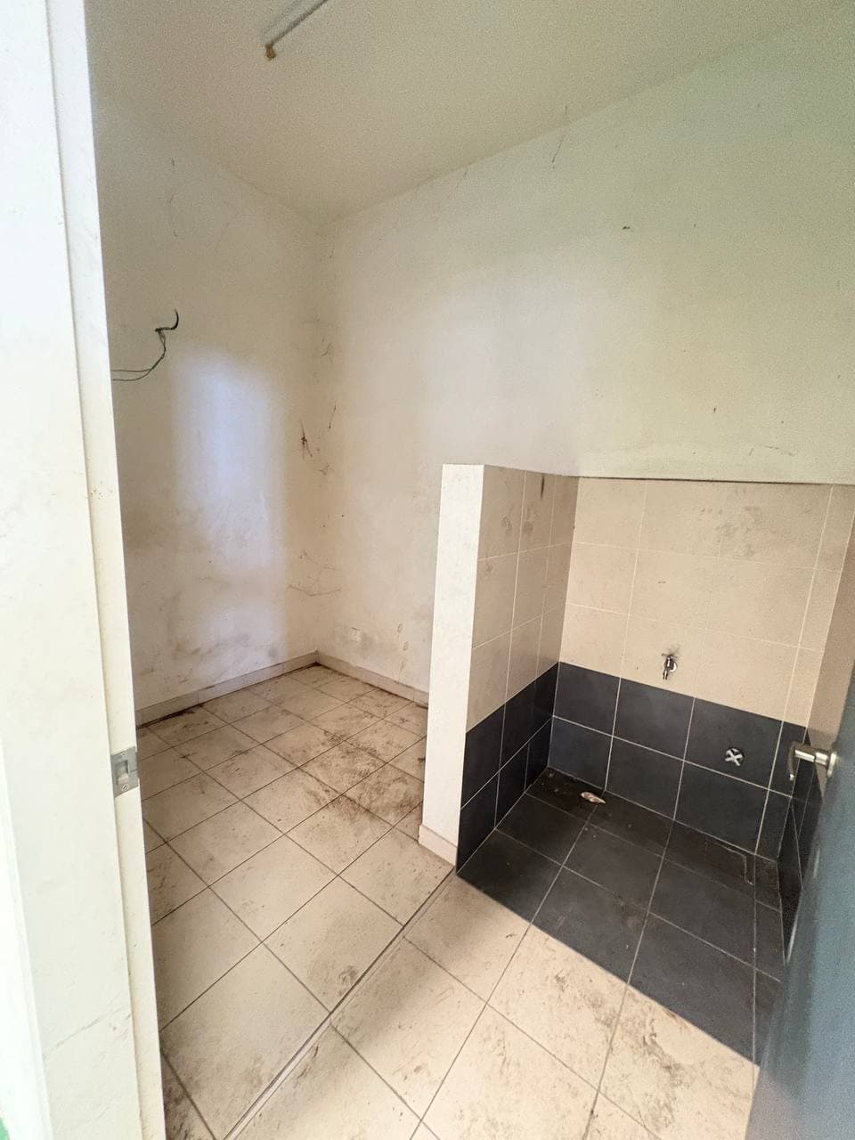 1.5 storey Cluster Factory Eco Business Park 2 9