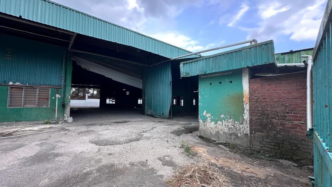 2 Storey Detached Factory Tebrau I 4
