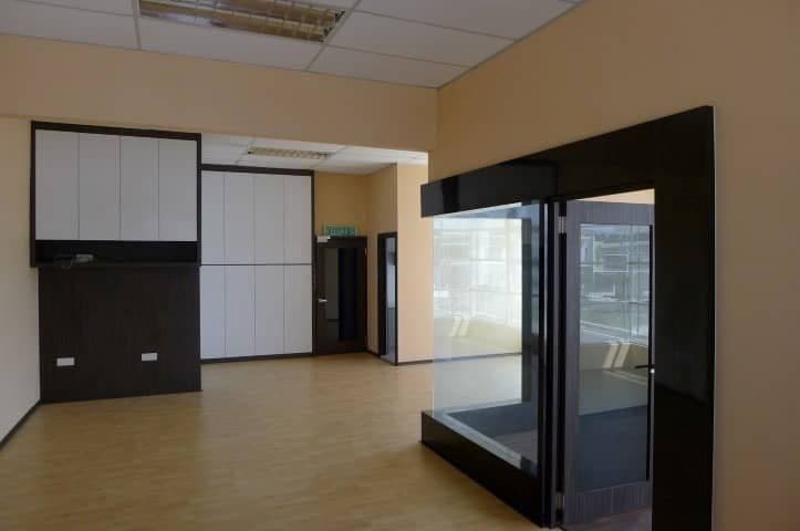 1.5 Story Semi-D Factory Taman Kempas Utama 2