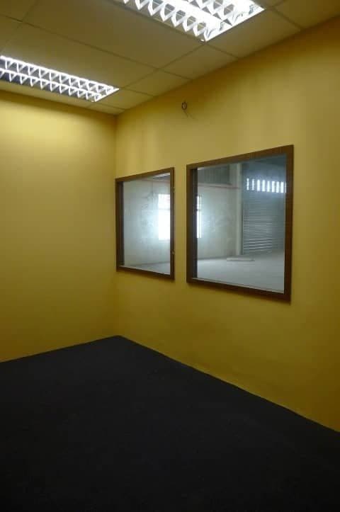 1.5 Story Semi-D Factory Taman Kempas Utama 8