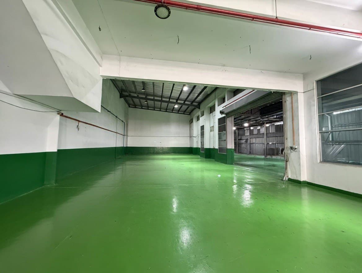 1.5 Storey Semi-D JB Terbau 4