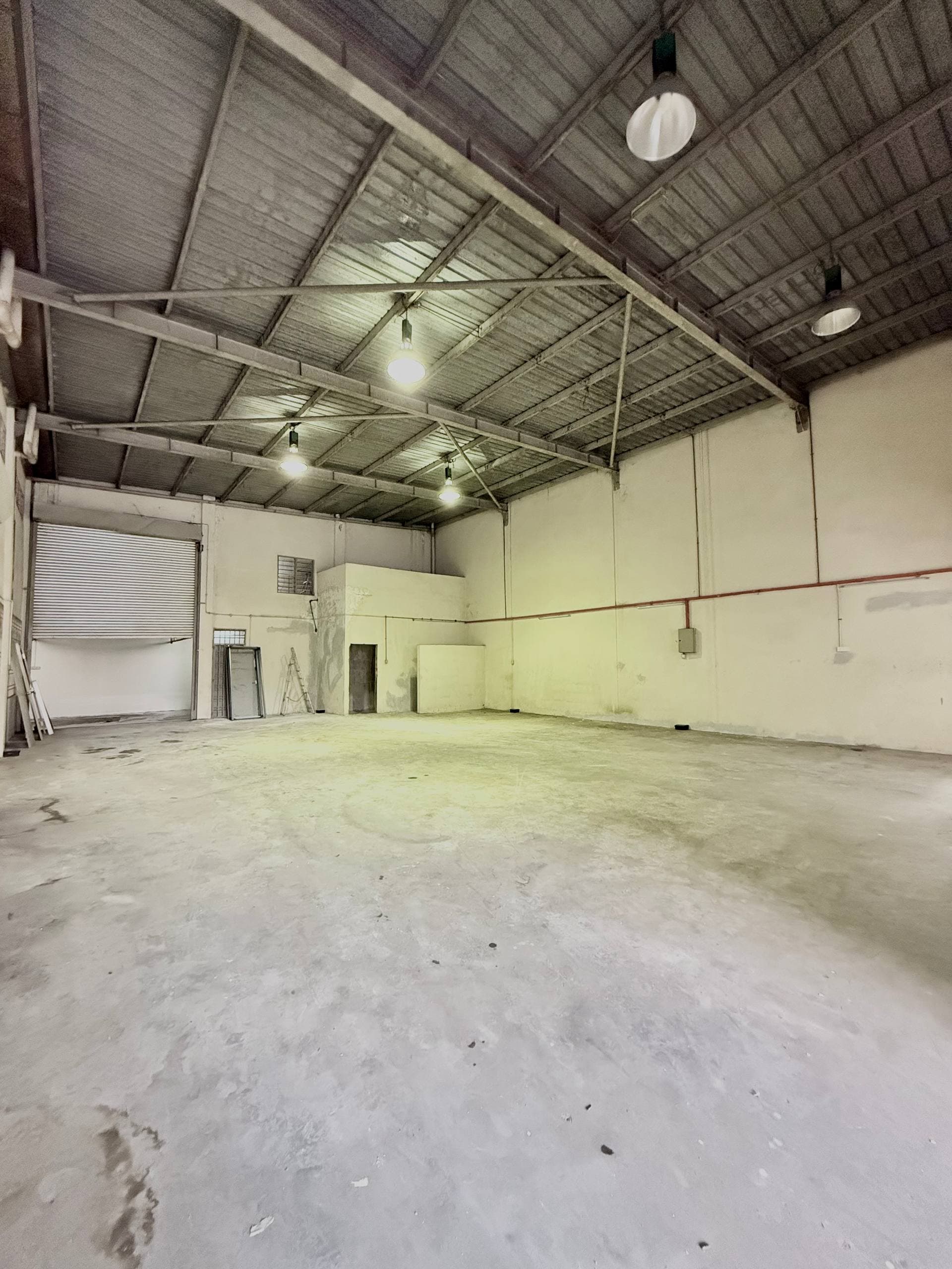 1.5 Storey Semi-D JB Perdana Industrial Park@Tan Sri Yaacob – photo 1