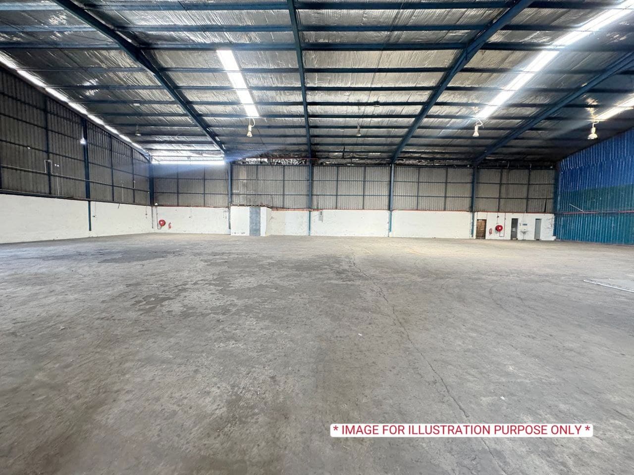 Detached Factory Seelong – photo 1