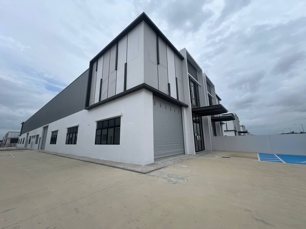 Cluster Factory Eco Business Park 1