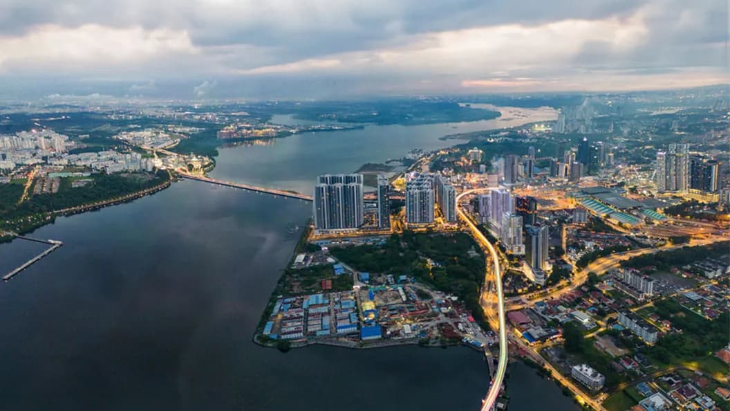 Summer Suites JB CIQ aerial render